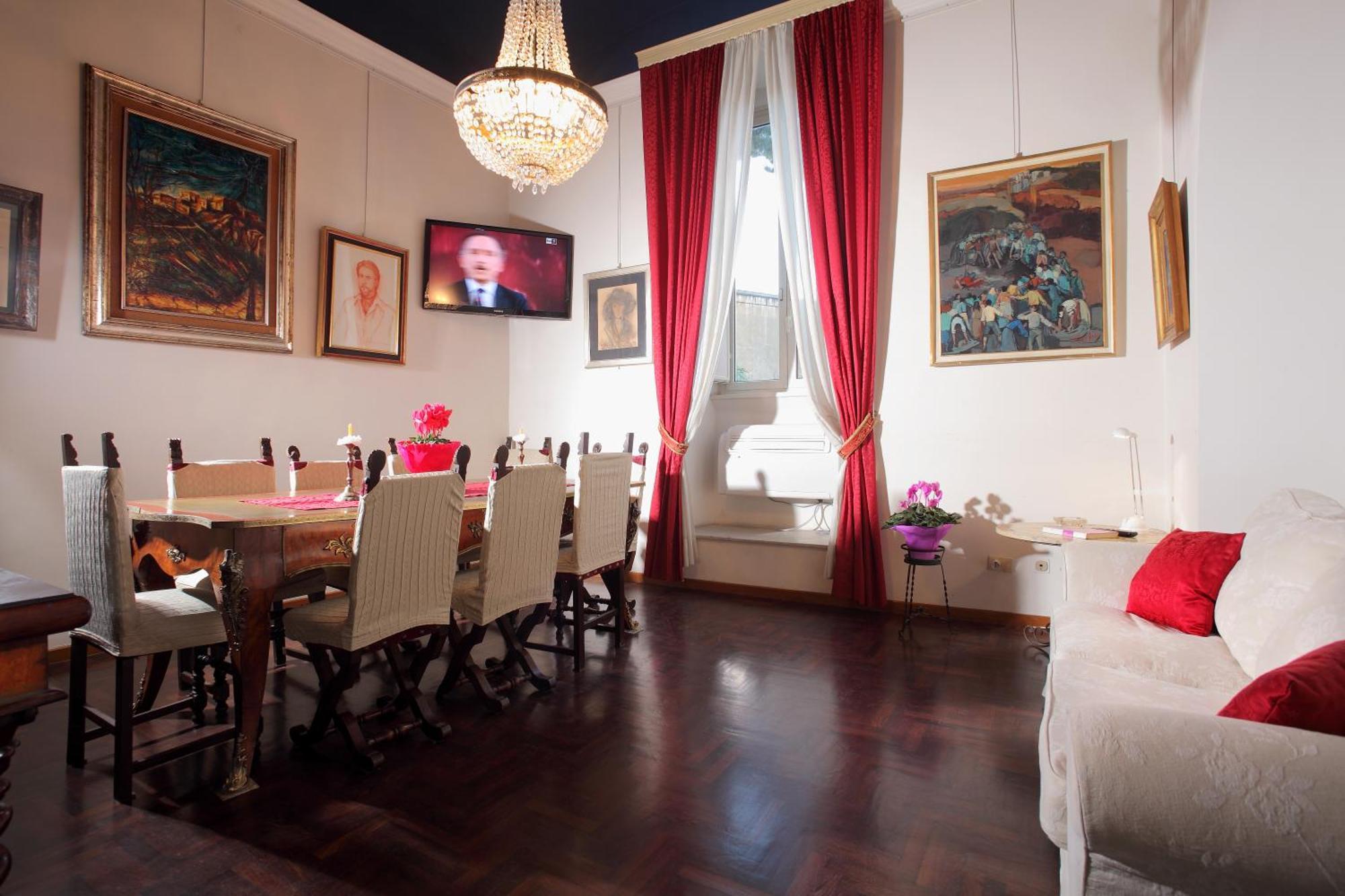 Appartamento D'Epoca Colosseo Art Gallery โรม ภายนอก รูปภาพ